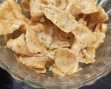 A picture of step 5 of Quick and Spicy farfalle pasta.