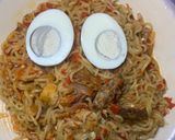 A picture of step 3 of 🍝My indomiee with fish and egg🍝.
