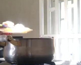 Foto del paso 6 de la receta: Caldo de merluza y gambones