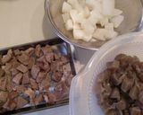 A picture of step 3 of Meltingly Tender Beef Tendons and Daikon Radish.
