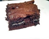A picture of step 15 of Cookies n' Cream Oreo Fudge Brownies.
