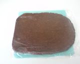 A picture of step 4 of Cut-Out Cocoa Cookies with Rice Flour.