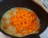 Foto del paso 2 de la receta: Pisto de pavo y champiñones
