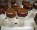 A picture of step 4 of For Valentine's Day -- Super Easy Chocolates.