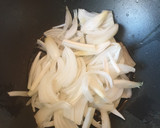 Foto del paso 1 de la receta: Tallarines con yogur, coco y curry