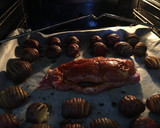 Foto del paso 4 de la receta: Solomillo de cerdo y papas al horno