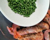 Foto del paso 1 de la receta: Pasta con gambones y verduras