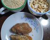 A picture of step 1 of Sesame / Til Ladoo.