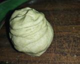 मीठे खस्ता पराठे(meethe khasta parathe recipe in hindi) रेसिपी चरण 2 फोटो