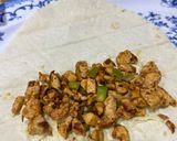 صورة لخطوة 4 من وصفة كساديا دجاج 🌮