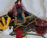 A picture of step 4 of Persian black tea with dried rose petals.
