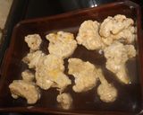 Foto del paso 5 de la receta: Merluza y coliflor congeladas y rebozadas