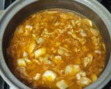 A picture of step 4 of Kimchi Hot Pot.