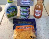 A picture of step 1 of Buffalo Chicken Dip.