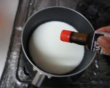 A picture of step 3 of Fragrant Earl Grey Latte.