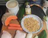 Foto del paso 1 de la receta: Cous cous marroquí de pollo y verduras 🐔🍆🫑🥕