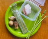 Hình bước làm 1 của món Soup măng tây nấm rơm cá lóc phile - ăn dặm