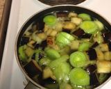 A picture of step 6 of Miso soup with Aubergine.