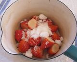 A picture of step 4 of Alluring French Toast Topped with Strawberry Sauce.