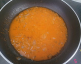 Foto del paso 3 de la receta: Coliflor a mi manera con bacon, sofrito, bechamel y queso en un plis plas