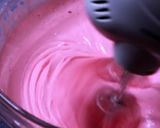 ரொமான்டிக் ரோஸ்மில்க் கேக் (Romantic rosemilk cake recipe in tamil) ரெசிபி ஸ்டேப் 5 புகைப்படம்