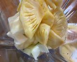 Foto langkah ke 1 dari resep APC Juice (Apple Pineapple Celery).