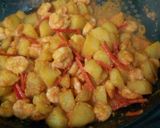 Foto langkah ke 5 dari resep Udang Balado Kentang.