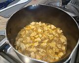 A picture of step 5 of Malaysian chicken.