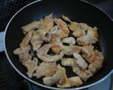 A picture of step 3 of Crispy! Chicken Skin Stir-Fried in Spicy Miso.