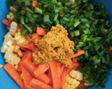 Foto langkah ke 2 dari resep Bakwan jagung pedas.