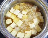 A picture of step 3 of Silken Tofu Mizore Stew.