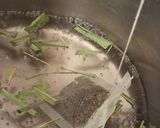 A picture of step 1 of Chia seeds tea.