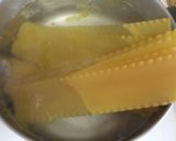 A picture of step 4 of Mom's 70s Lasagna.
