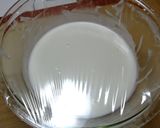 A picture of step 4 of Easy Kashiwa Mochi.