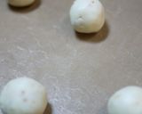 A picture of step 5 of Round Petit Cookies.