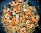 Foto del paso 5 de la receta Risotto de gambones y setas