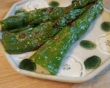 A picture of step 4 of Anchovy-Stuffed Manganji Peppers.