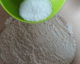 Foto langkah ke 2 dari resep Bubur Sumsum Buah Naga.