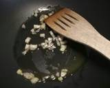 Garganelli with prawns, saffron and round courgette recipe step 2 photo
