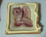 A picture of step 2 of Mayonnaise & Egg Toast.