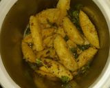 A picture of step 2 of Masala idli.
