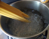 Foto del paso 1 de la receta: Espaguetis a la boloñesa en 25 minutos