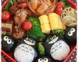 A picture of step 13 of Easy and Cute Character Bento: Nori Totoro.