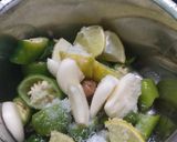 A picture of step 1 of Chinese Garlic Chilli Sauce & Dip.