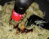 Foto langkah ke 8 dari resep Oseng Kates (tumis pepaya muda) Krecek.