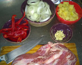 Foto del paso 1 de la receta: Pechito de cerdo con vegetales precocidos al wok