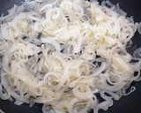 Foto del paso 1 de la receta: Pasta de macarrones a la putanesca
