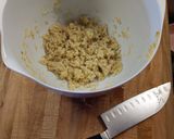 A picture of step 2 of Slider smash chicken burgers.
