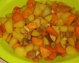 Foto langkah ke 7 dari resep Tumis wortel kentang saos tiram.