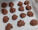Foto del passaggio 3 della ricetta Biscotti natalizi con mandorle, cacao, miele e cannella